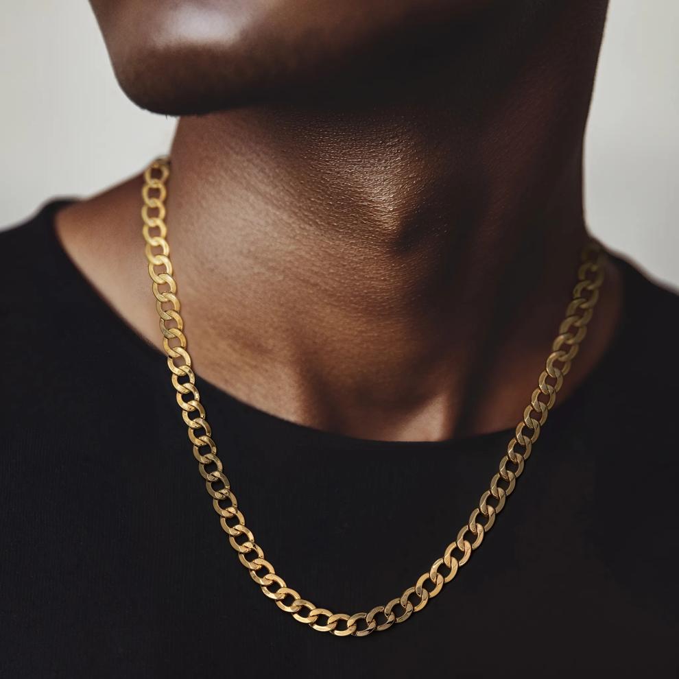 Curb Link Chain in 14K Yellow Gold, 22" – Image 5 of 5