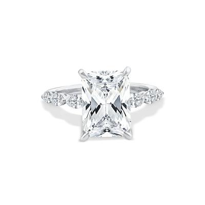 Lab Grown Diamond Radiant Center Engagement Ring in 14K Gold (5 1/2 ct. tw.)