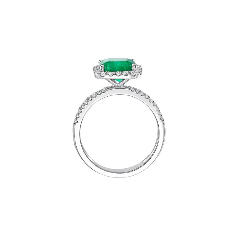Emerald &amp; Diamond Halo Ring in 14K White Gold &#40;5/8 ct. tw.&#41; – Image 2 of 3