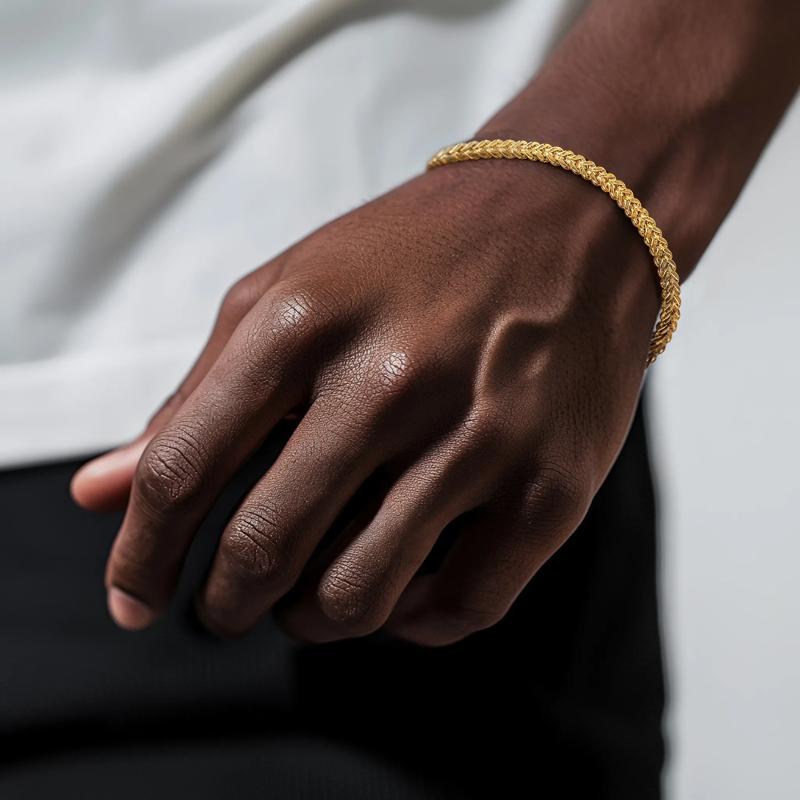 Men&rsquo;s Franco Link Bracelet in 14K Yellow Gold, 3MM, 8&rdquo; – Image 2 of 2