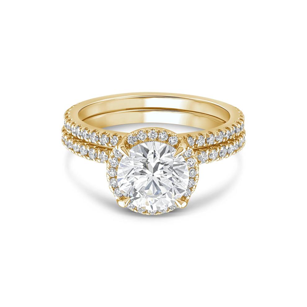 Lab Grown Diamond Round Halo Bridal Set in 14K Yellow Gold (2 3/4 ct. tw.) – Image 1 of 3