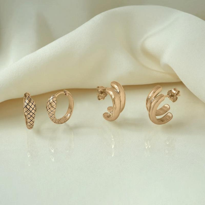 Snake Hoop Earrings in Vermeil – Image 2 of 3