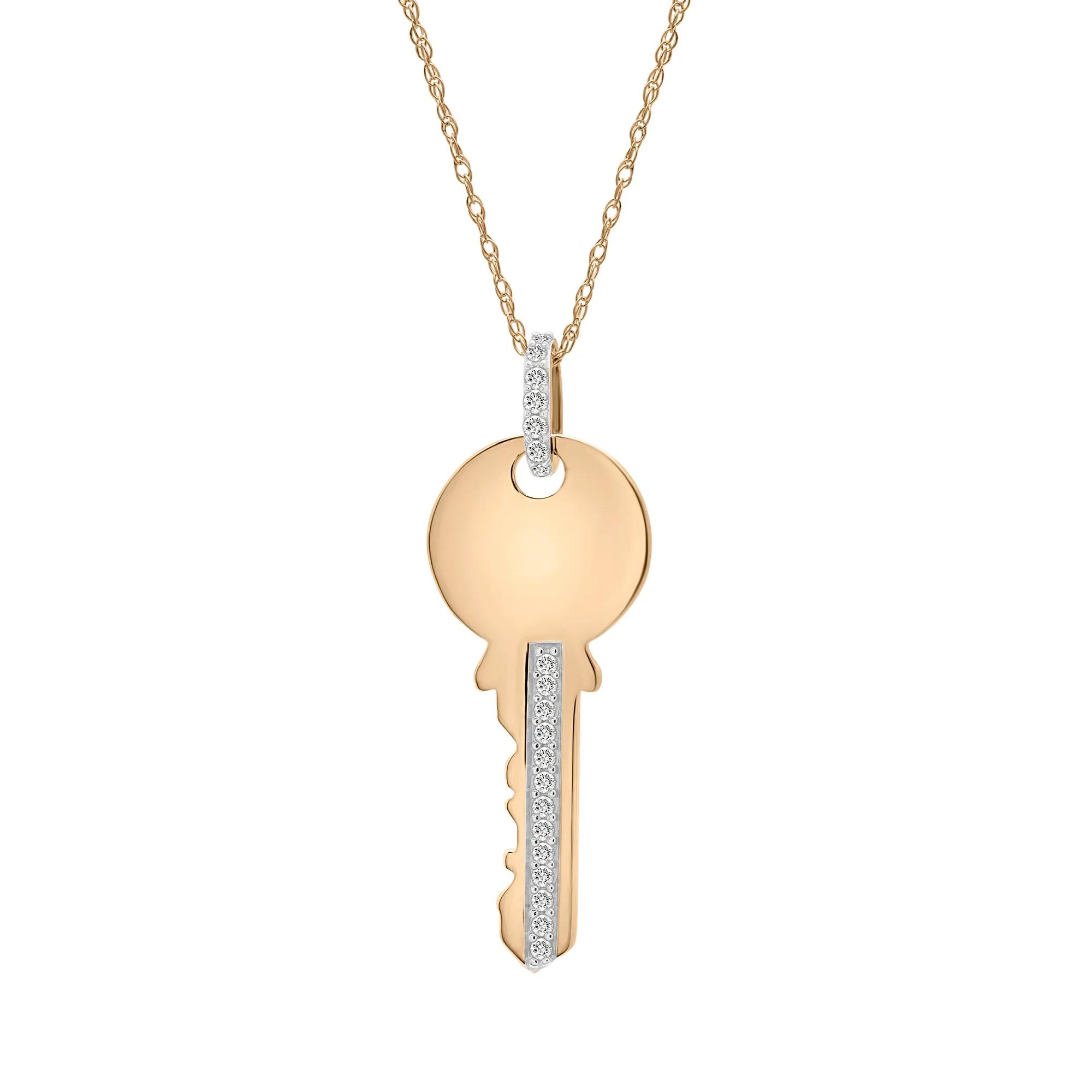 Diamond Key Pendant in 10K Yellow Gold (1/10 ct. tw.)