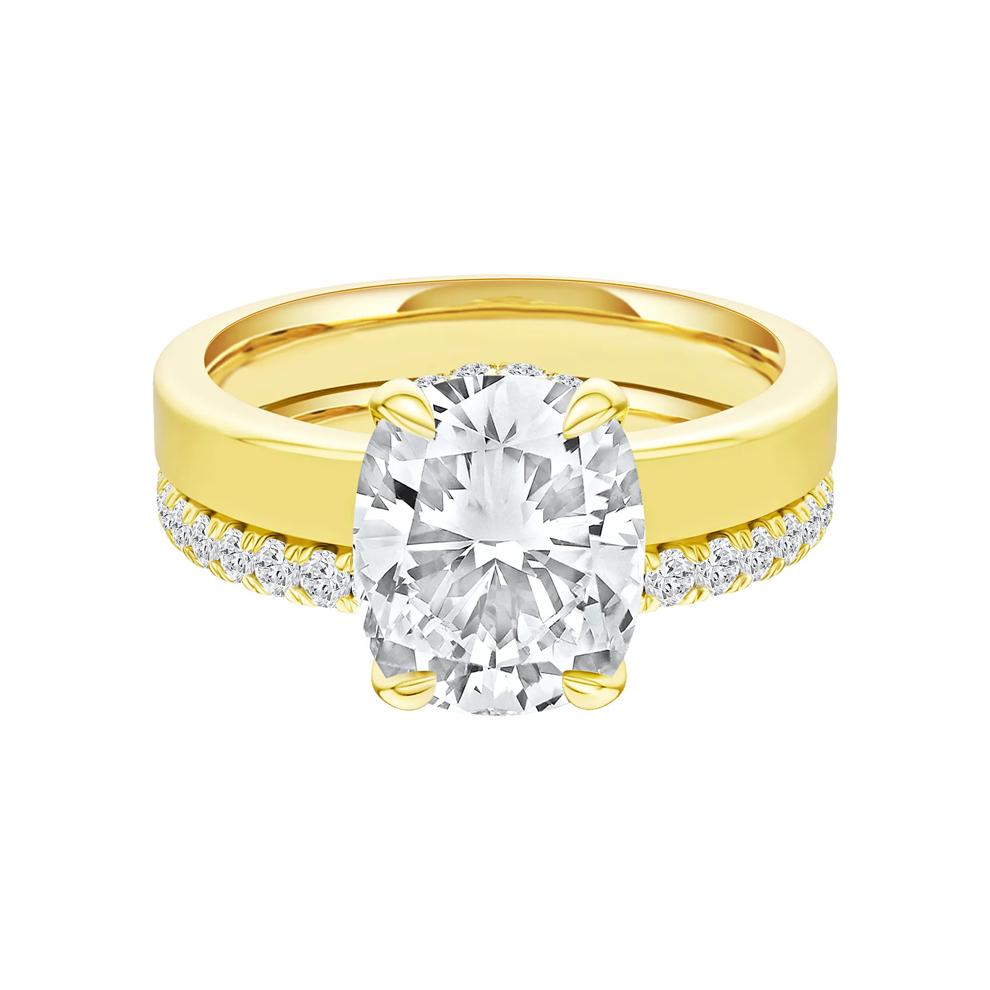 Lab Grown Diamond Elongated Cushion Bridal Set in 14K Yellow Gold (4 ct. tw.) – Image 1 of 5