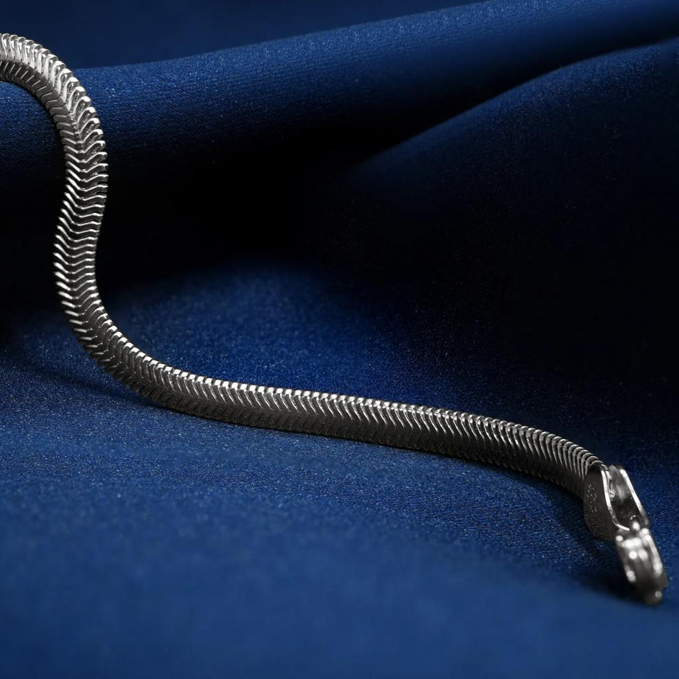 Snake Chain in Sterling Silver, 17" – Image 5 of 6