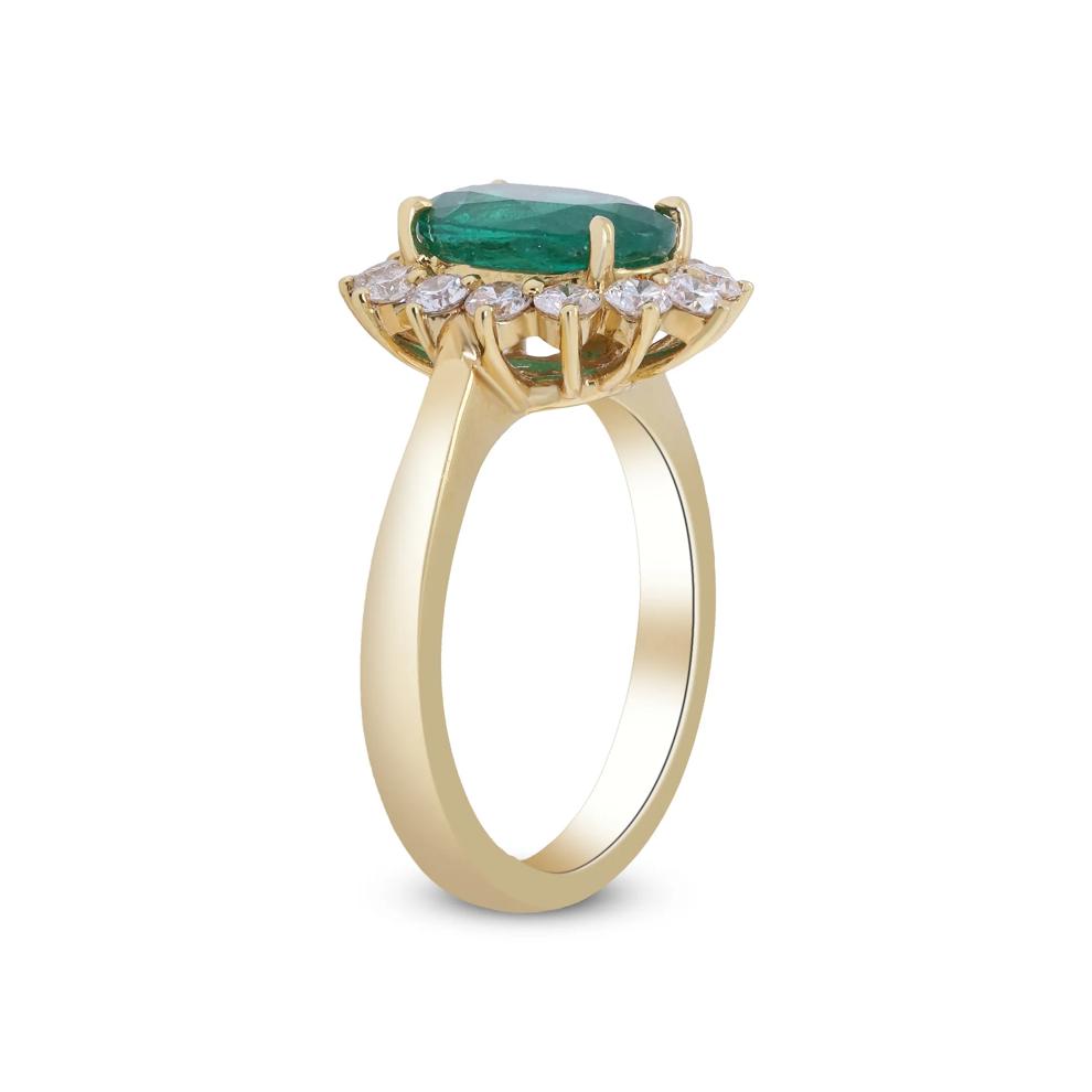 Emerald &amp; Diamond Burst Halo Ring in 18K Yellow Gold (7/8 ct. tw.) – Image 3 of 4