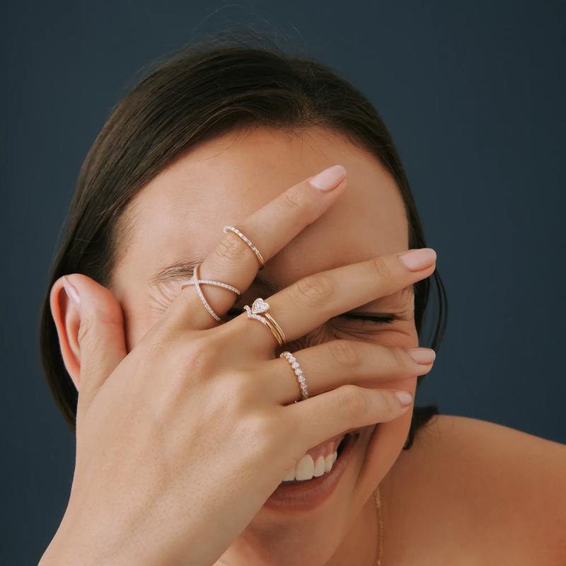 Diamond &#39;V&#39; Ring in Vermeil &#40;1/10 ct. tw.&#41; – Image 6 of 7