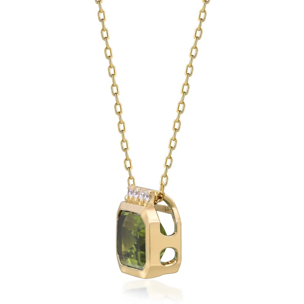 Peridot &amp; Diamond Accent Pendant Necklace in 10K Yellow Gold – Image 2 of 4