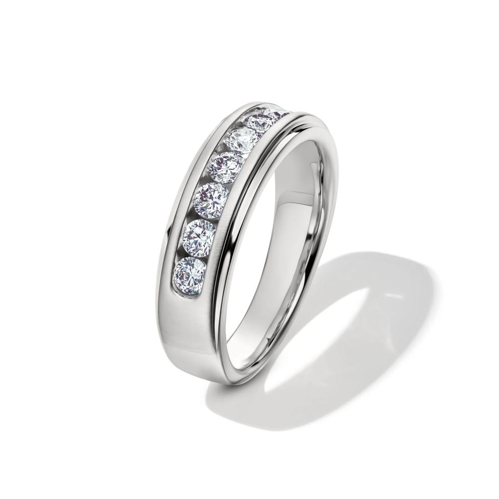 Men&rsquo;s Lab Grown Diamond Wedding Band with Channel Setting in 10K White Gold (1 ct. tw.) – Image 4 of 4
