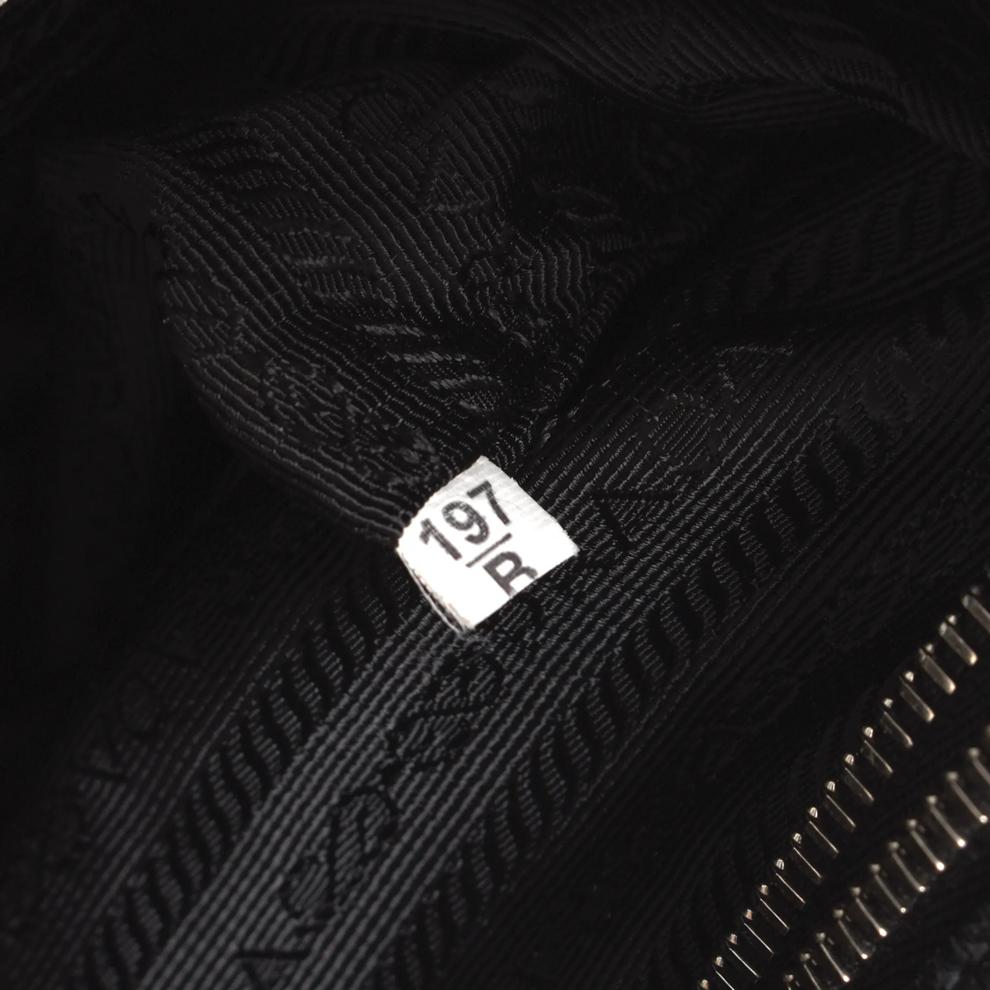 Pre-Owned Prada Vitello Phoenix Bucket Bag – Image 7 of 8