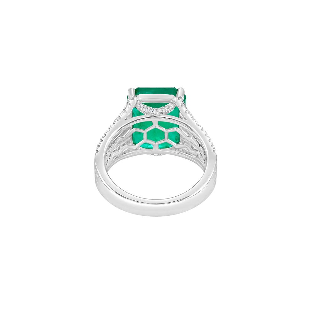 Emerald and Diamond Ring in 18K White Gold (3/4 ct. tw.) – Image 4 of 5