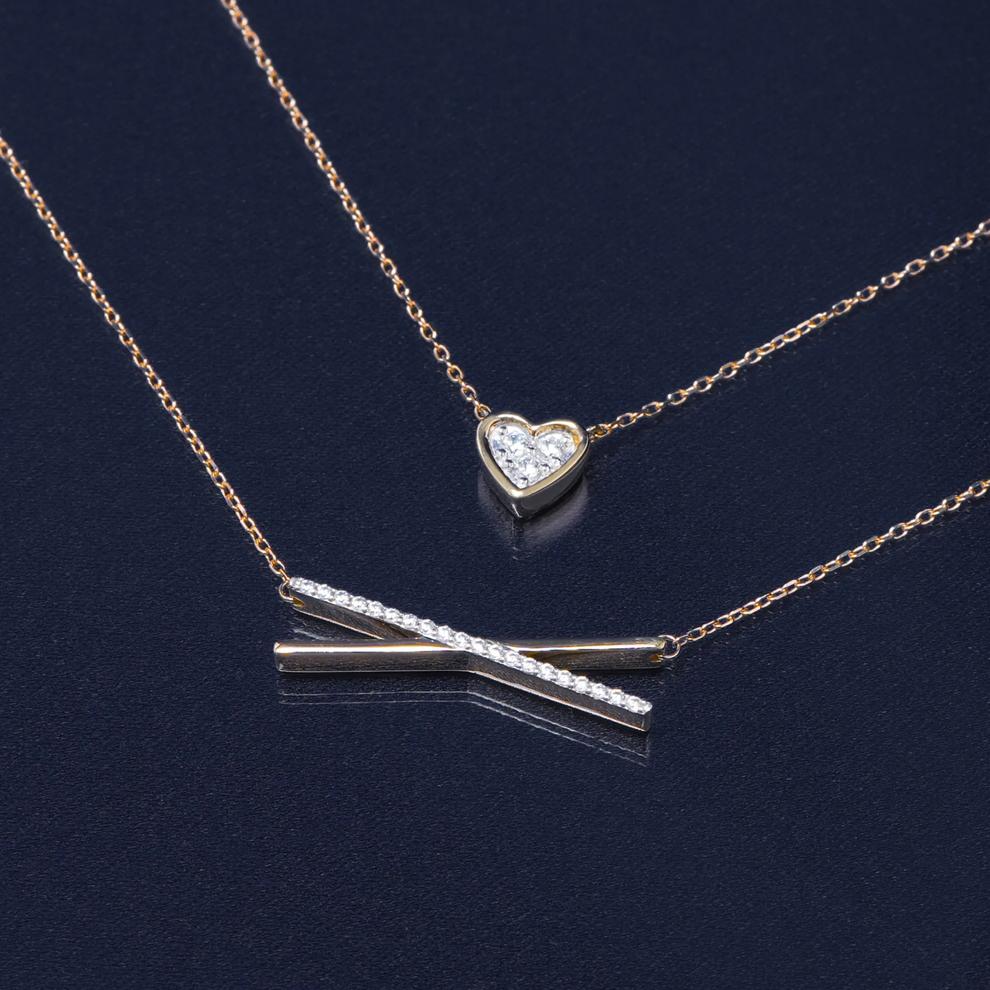 Diamond Heart Necklace in 14K Yellow Gold (1/10 ct. tw.) – Image 6 of 6