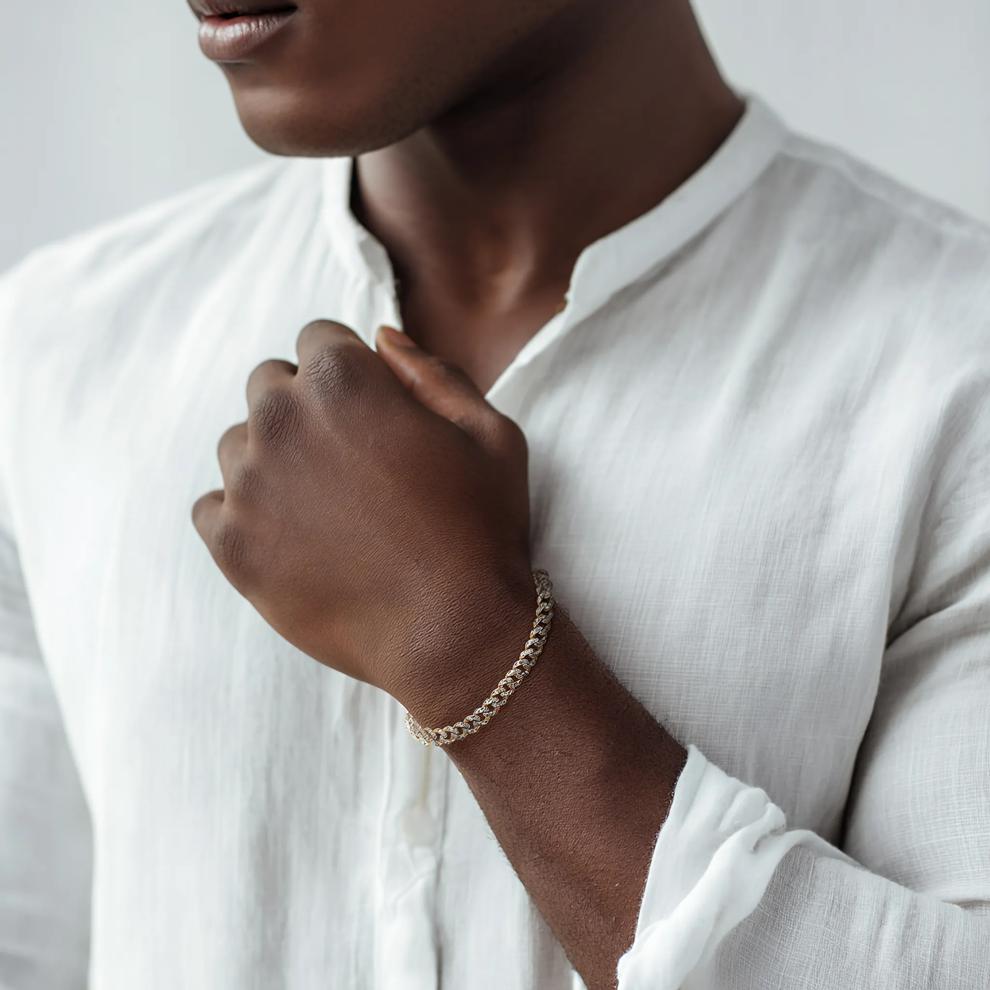 Men&rsquo;s Diamond Cut Miami Cuban Chain Bracelet in 14K Yellow Gold, 8&rdquo; – Image 3 of 3