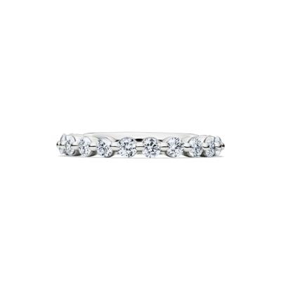 Lab Grown Diamond Shared-Prong Band