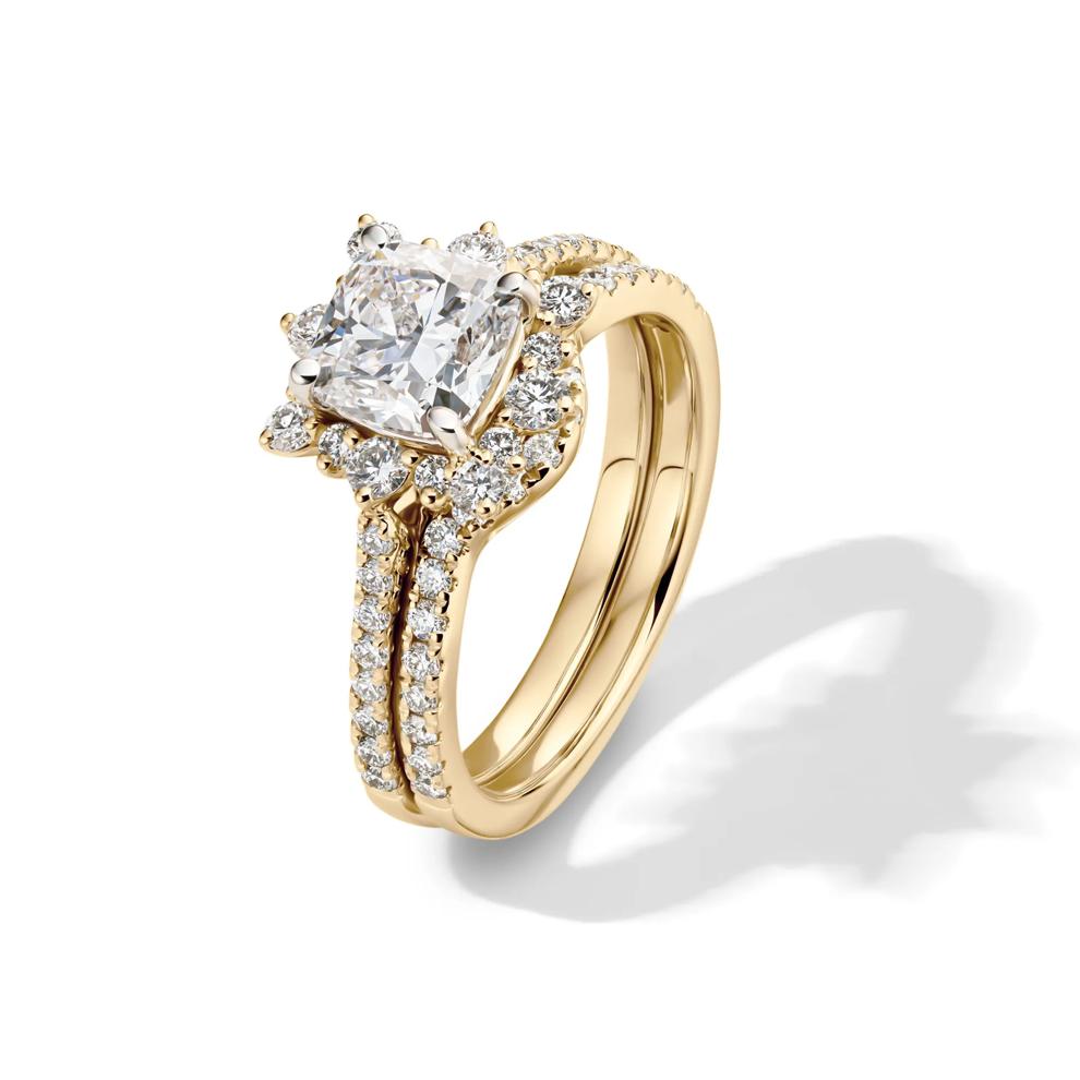Valentina Cushion-Cut Lab Grown Diamond Halo Bridal Set in 14K Yellow Gold (2 1/4 ct. tw.)  – Image 5 of 6