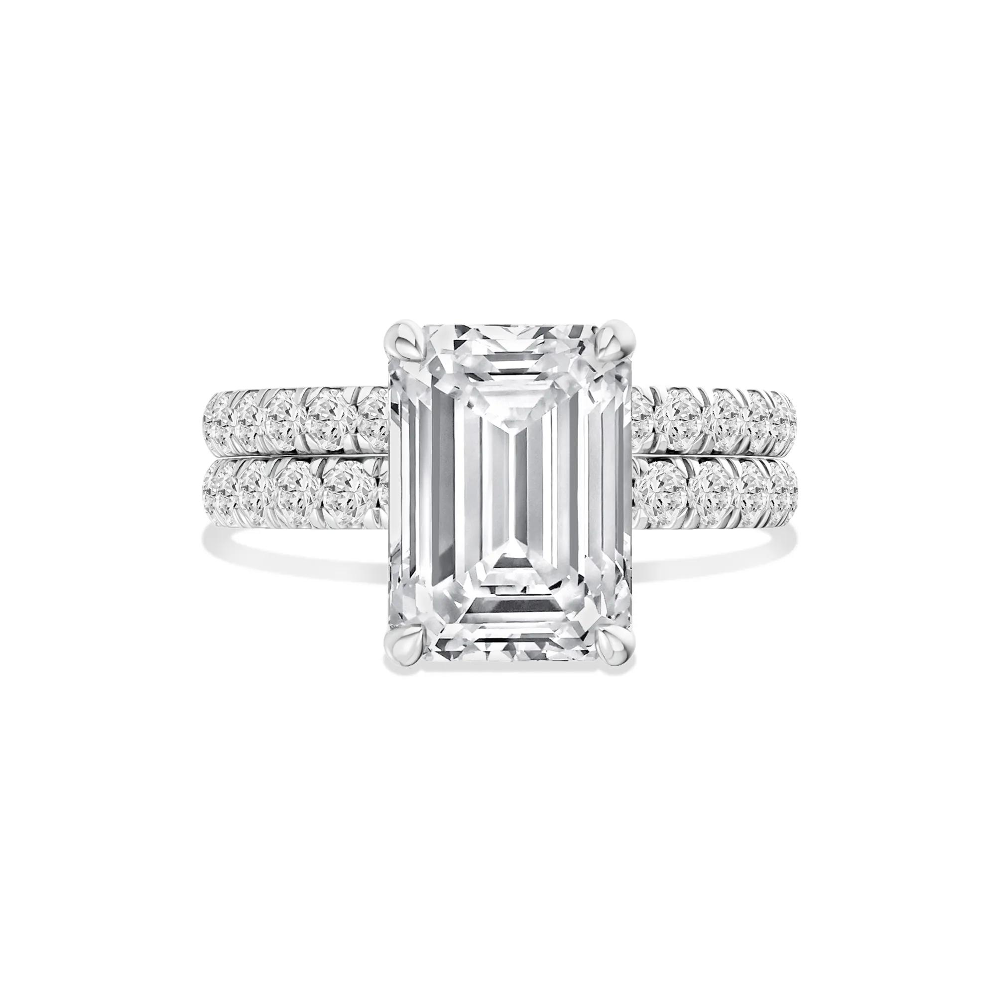 Lab Grown Diamond Emerald-Cut Bridal Set in 14K Gold