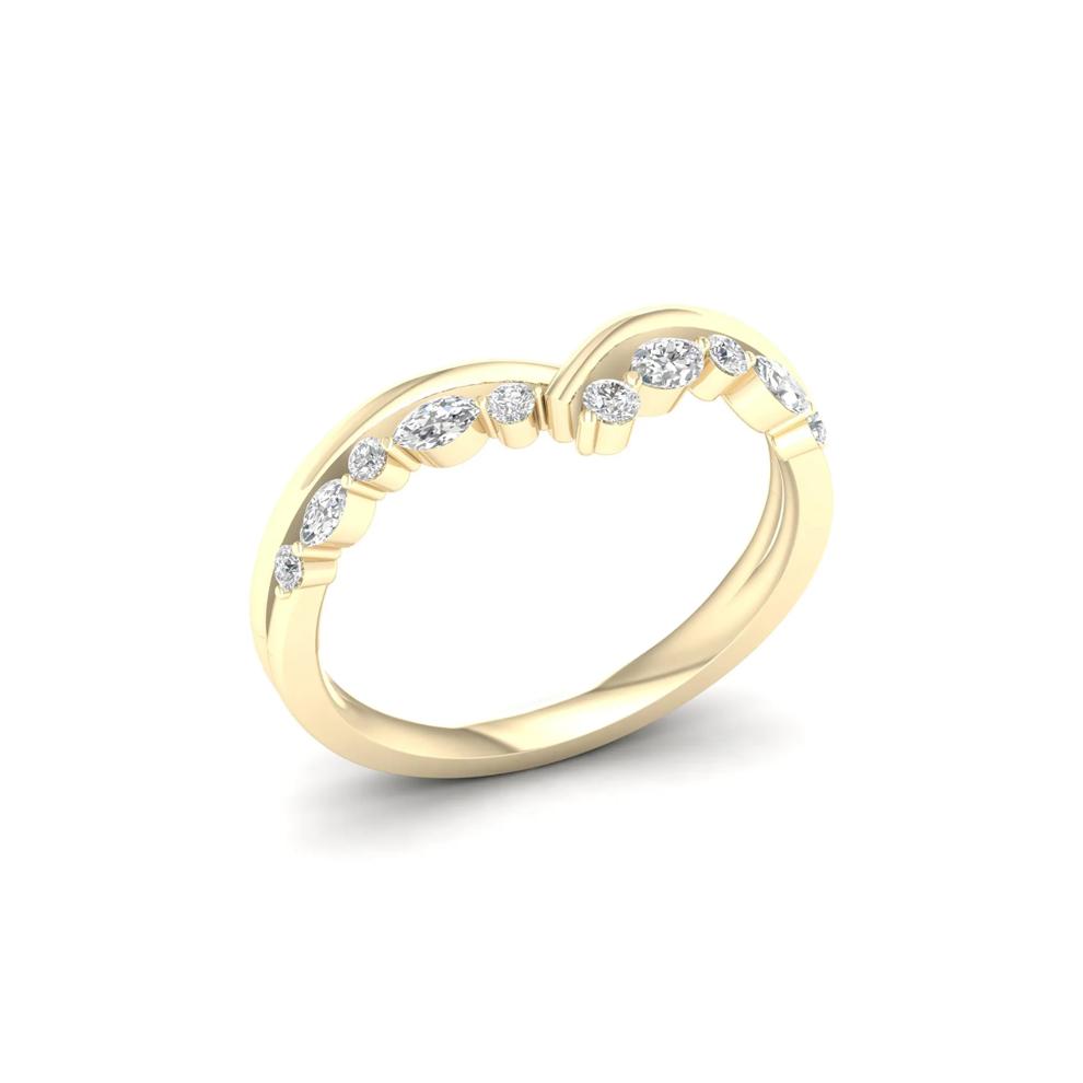 Diamond Chevron Band in 14K Yellow Gold (1/3 ct. tw.) – Image 5 of 5
