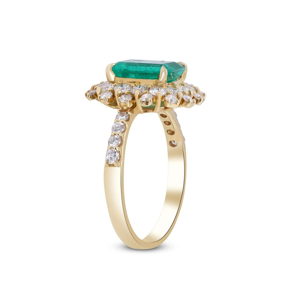 Emerald &amp; Round Diamond Ring in 18K Yellow Gold (7/8 ct. tw.) – Image 3 of 4
