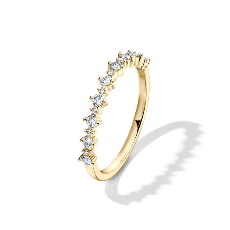 Lab Grown Diamond Prong Stack Band in 10K Yellow Gold (1/4 ct. tw.) – Image 4 of 4