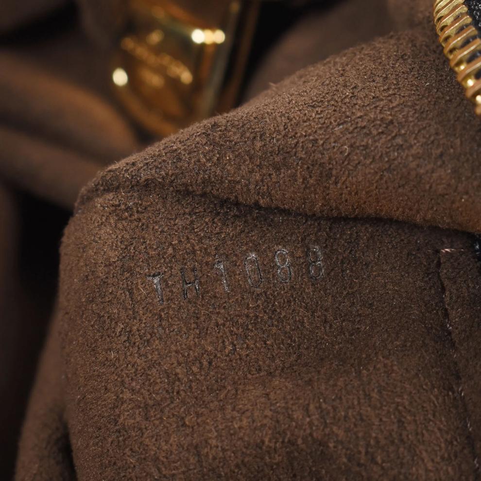 Pre-Owned Louis Vuitton Mahina L Medium Shoulder Bag – Image 6 of 7