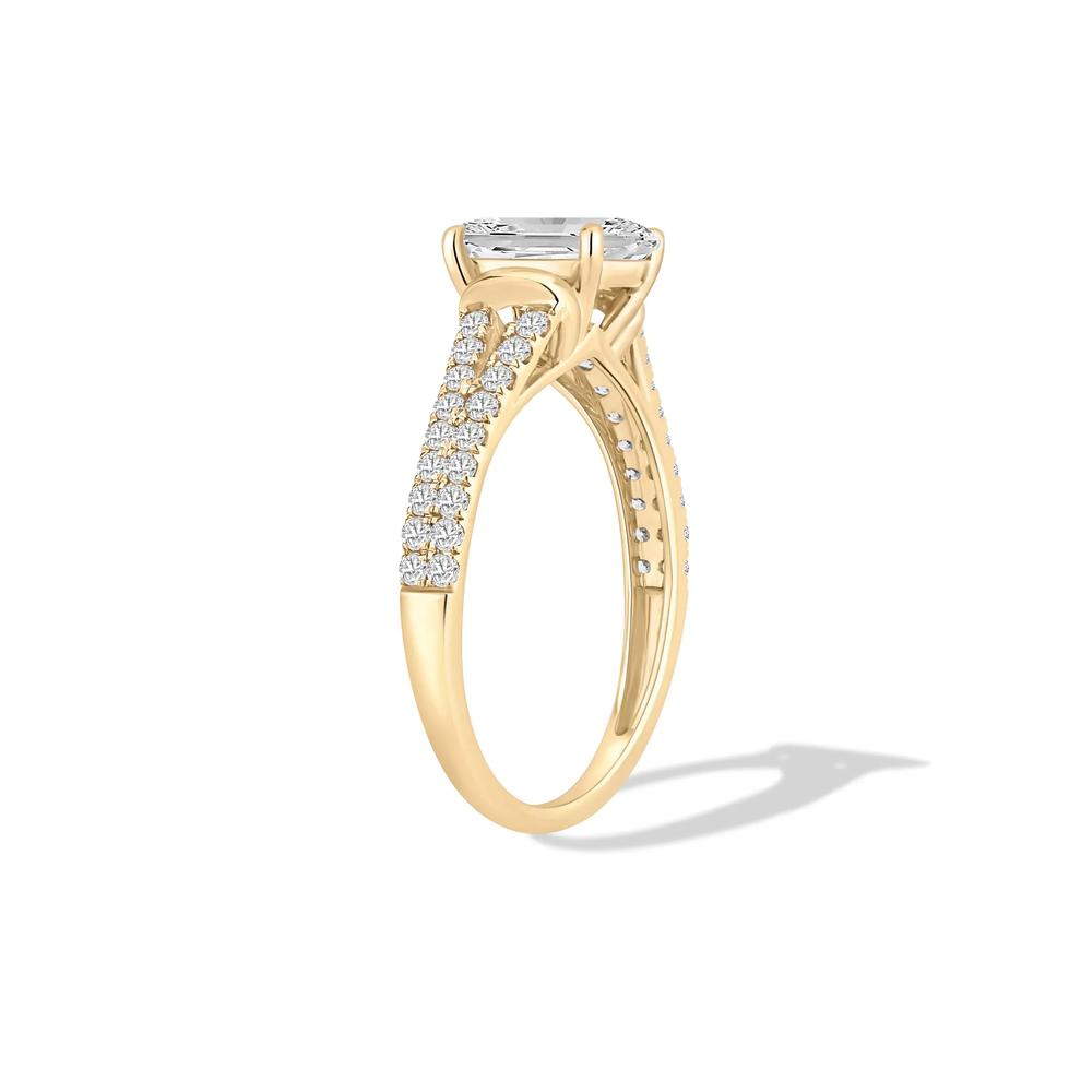 Diamond Oval Center Engagement Ring in 18K Yellow Gold (1 3/4 ct. tw.) – Image 3 of 4
