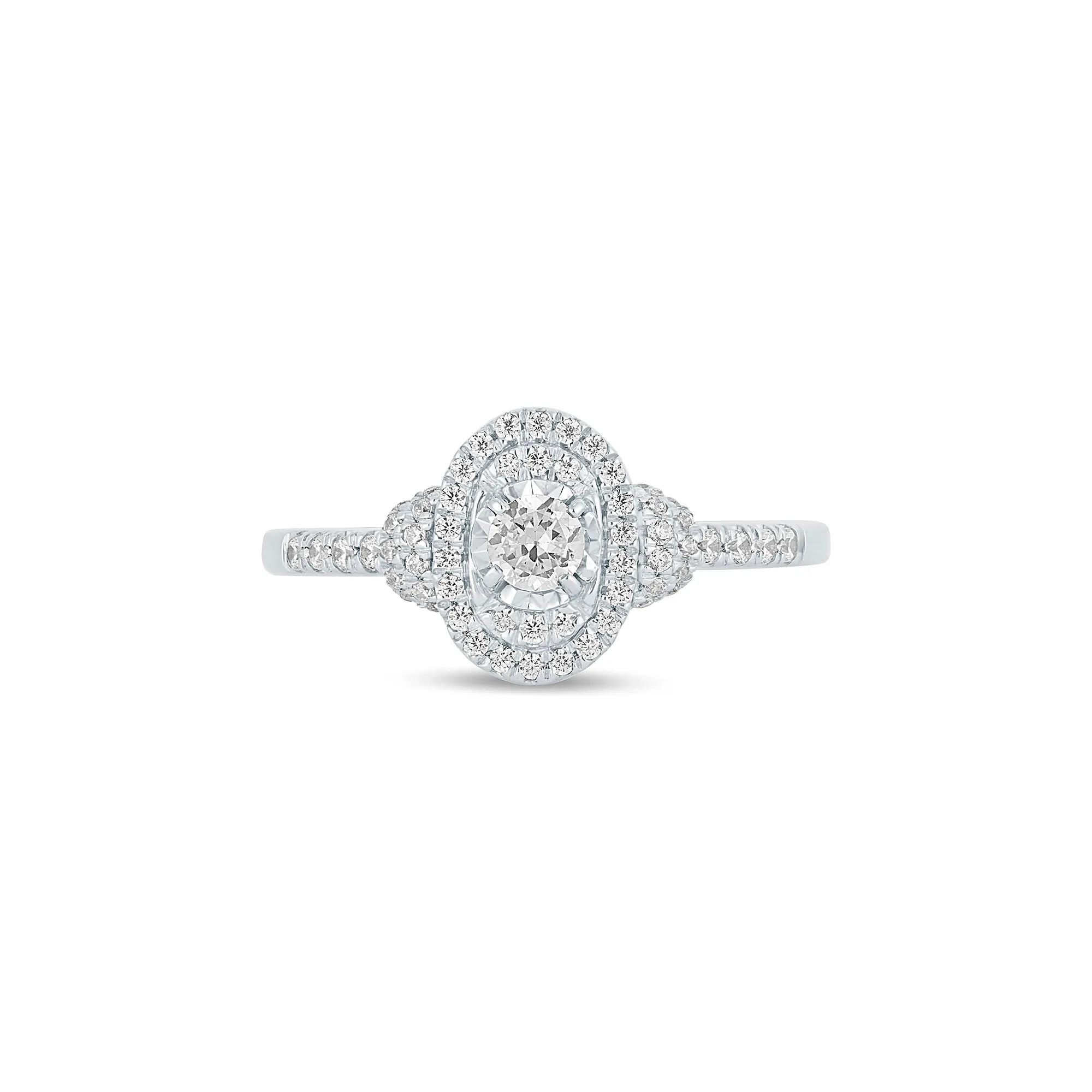 Round Center Diamond Engagement Ring in 10K White Gold