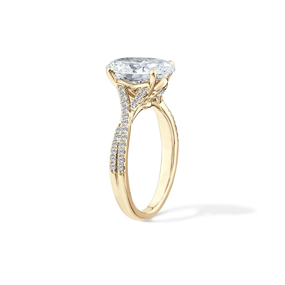 Lab Grown Diamond Oval-Shaped Engagement Ring in 18K Yellow Gold (3 1/3 ct. tw.) – Image 3 of 4