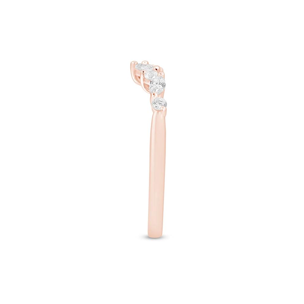 Diamond Chevron Band in 14K Rose Gold (1/3 ct. tw.) – Image 3 of 3