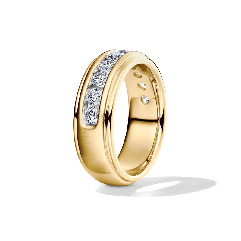 Men&#39;s Lab Grown Diamond Channel-Set Band in 10K Yellow Gold &#40;1 1/2 ct. tw.&#41; – Image 3 of 4