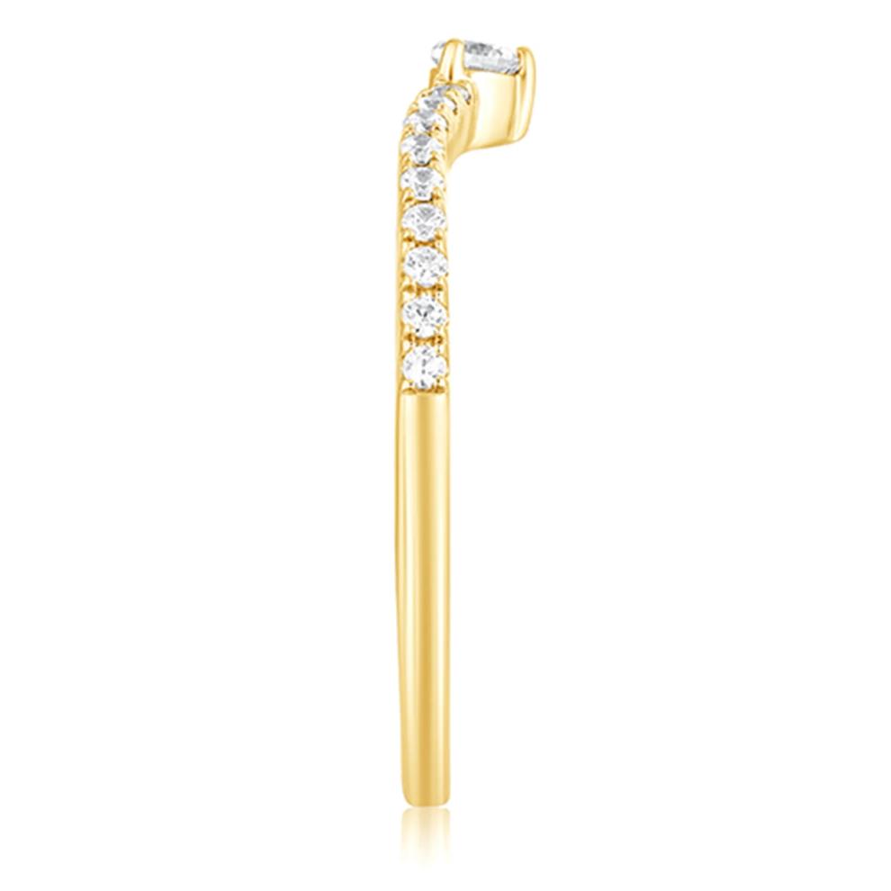 Diamond Contour Band in 10K Yellow Gold (1/5 ct. tw.) – Image 3 of 3