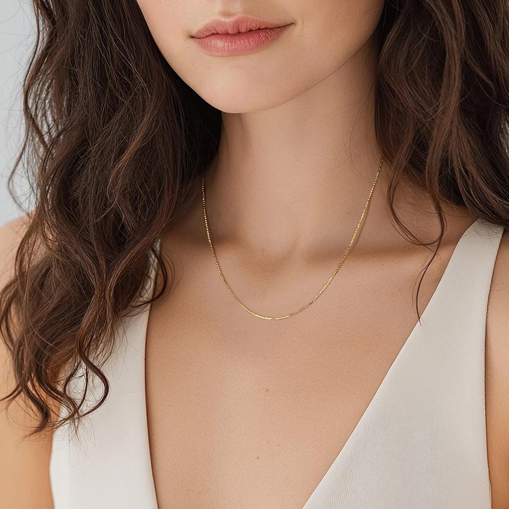 Adjustable Box Chain in 14K Yellow Gold, 20" – Image 6 of 6