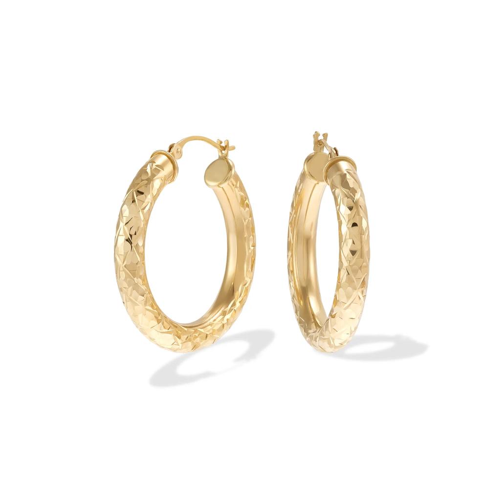 Diamond-Cut Round Hoop Earrings in 14K Yellow Gold, 27x27mm – Image 1 of 2