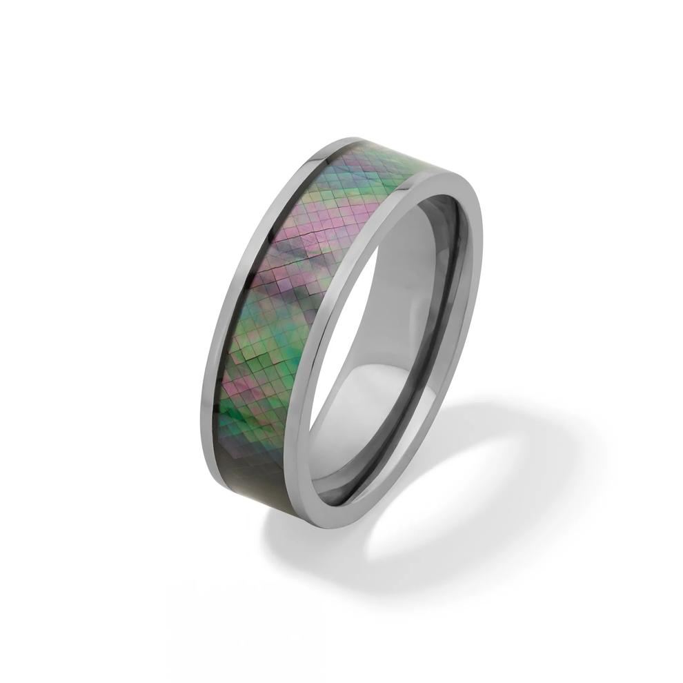 Men&rsquo;s Tantalum Wedding Band with Black Mother of Pearl Inlay, 7mm – Image 4 of 4