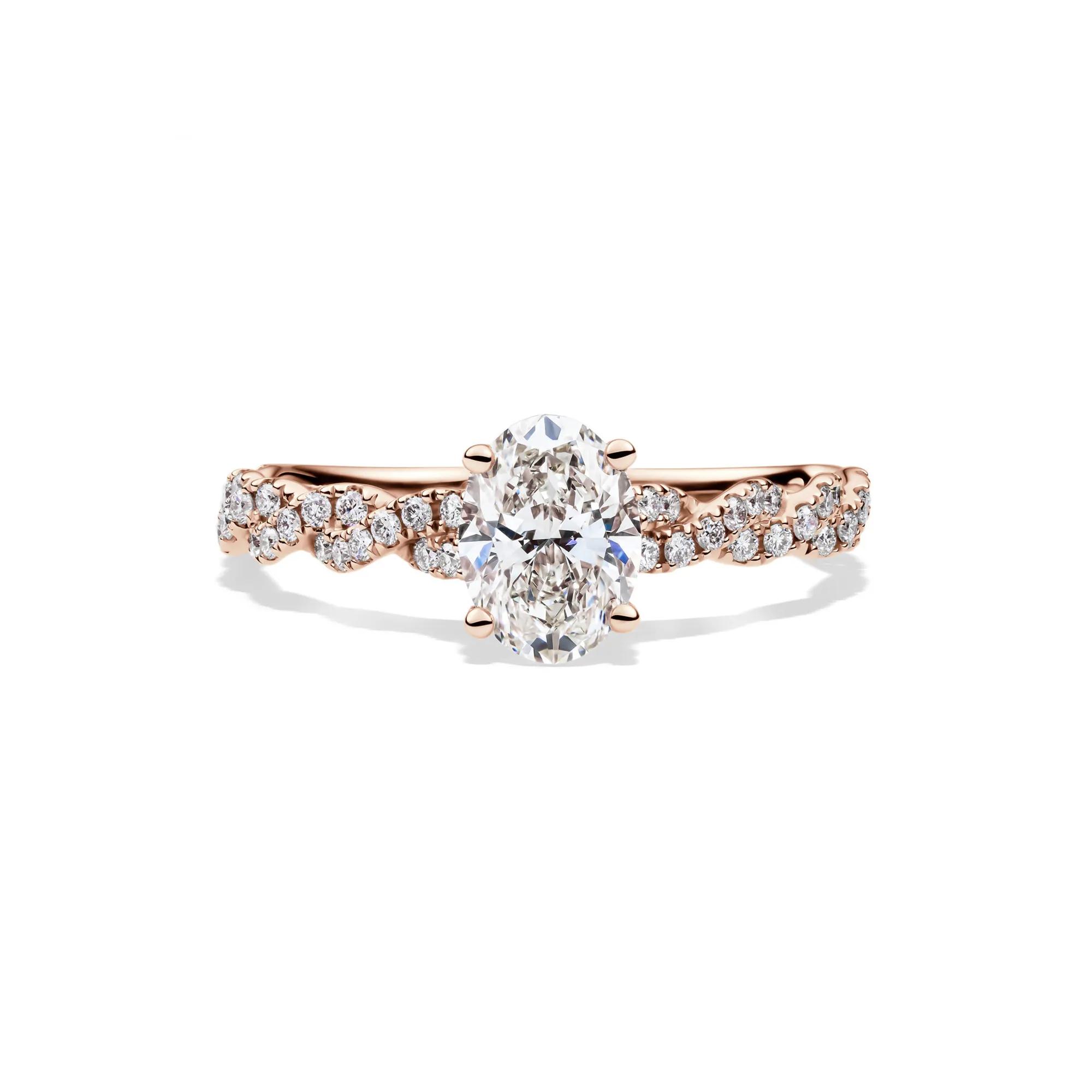 image-oval-shaped-diamond-