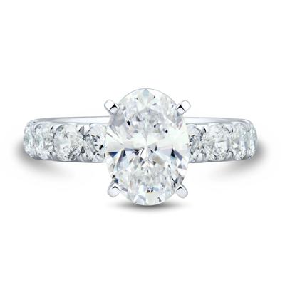 Lab Grown Diamond Oval-Shaped Engagement Ring in 14K Gold (4 1/2 ct. tw.)