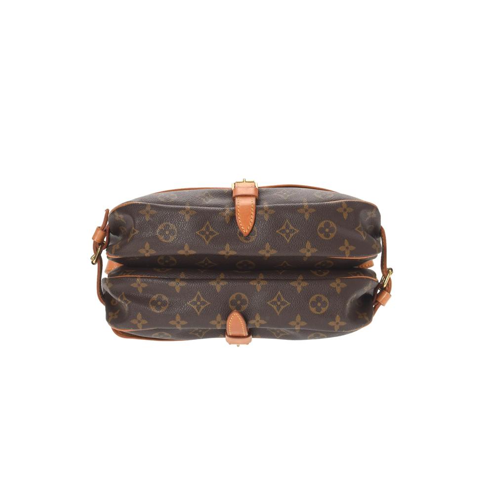 Pre-Owned Louis Vuitton Saumur 30 Crossbody – Image 5 of 9