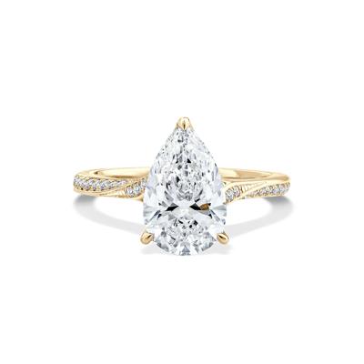 Lab Grown Diamond Pear-Shaped Engagement Ring in 18K Yellow Gold (2 3/4 ct. tw.)