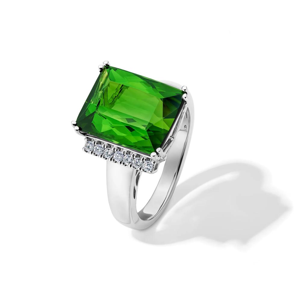 Green Tourmaline &amp; Diamond Band in 14K White Gold (1/3 ct. tw.) – Image 4 of 4