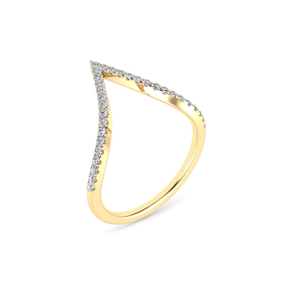 Diamond Chevron Ring in 14K Yellow Gold (1/5 ct. tw.) – Image 5 of 5