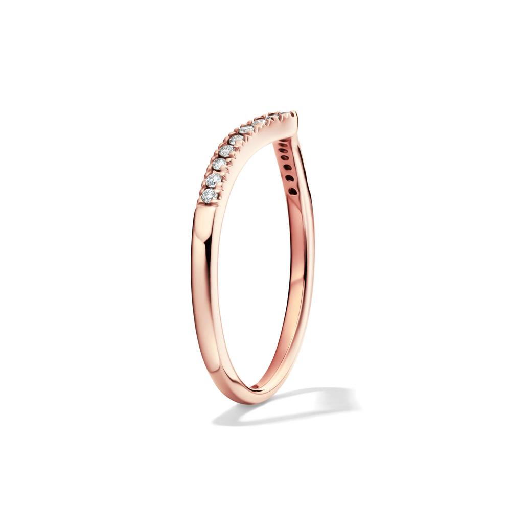Chevron Wedding Band with Pav&eacute; Diamonds in 10K Rose Gold (1/10 ct. tw.) – Image 3 of 5