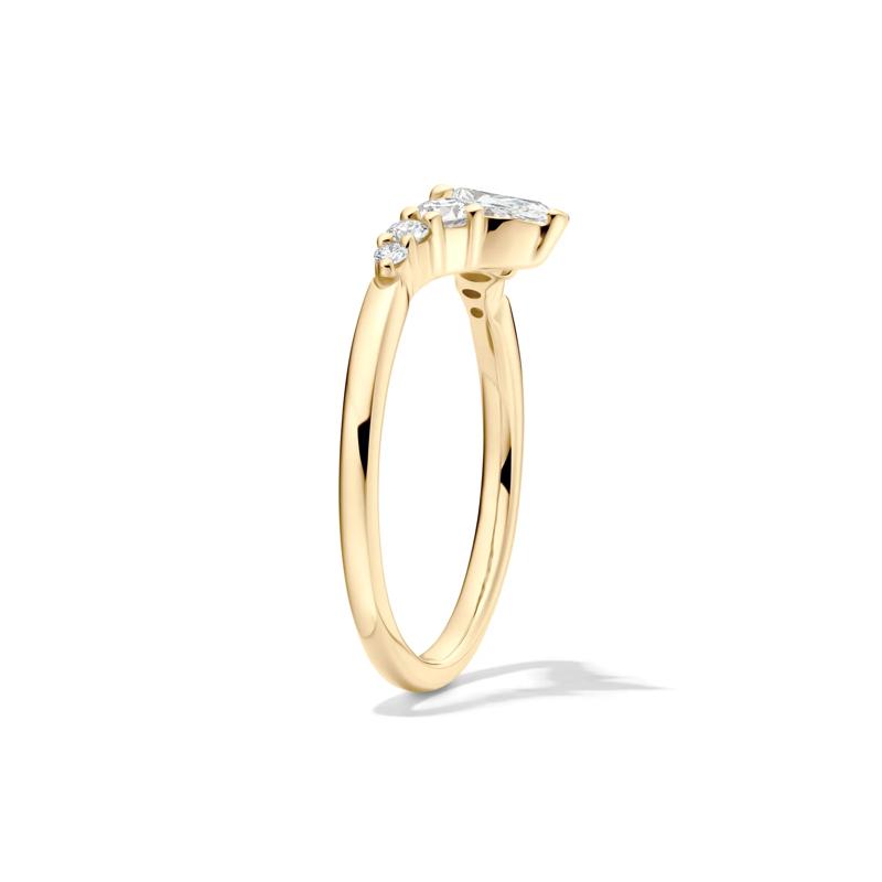 Lab Grown Diamond Chevron Contour Band in 14K Yellow Gold (1/2 ct. tw.) – Image 3 of 4