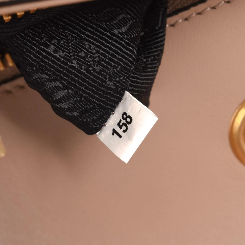 Pre-Owned Prada Shoulder Bag – Image 8 of 9