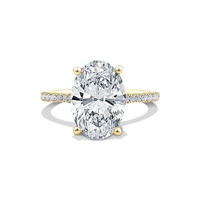 Lab Grown Diamond Engagement Ring in 18K Gold