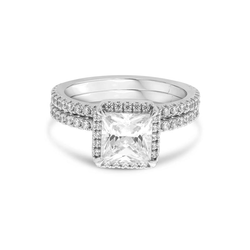 Lab Grown Diamond Princess-Cut Halo Bridal Set in 14K White Gold &#40;2 3/4 ct. tw.&#41; – Image 1 of 3