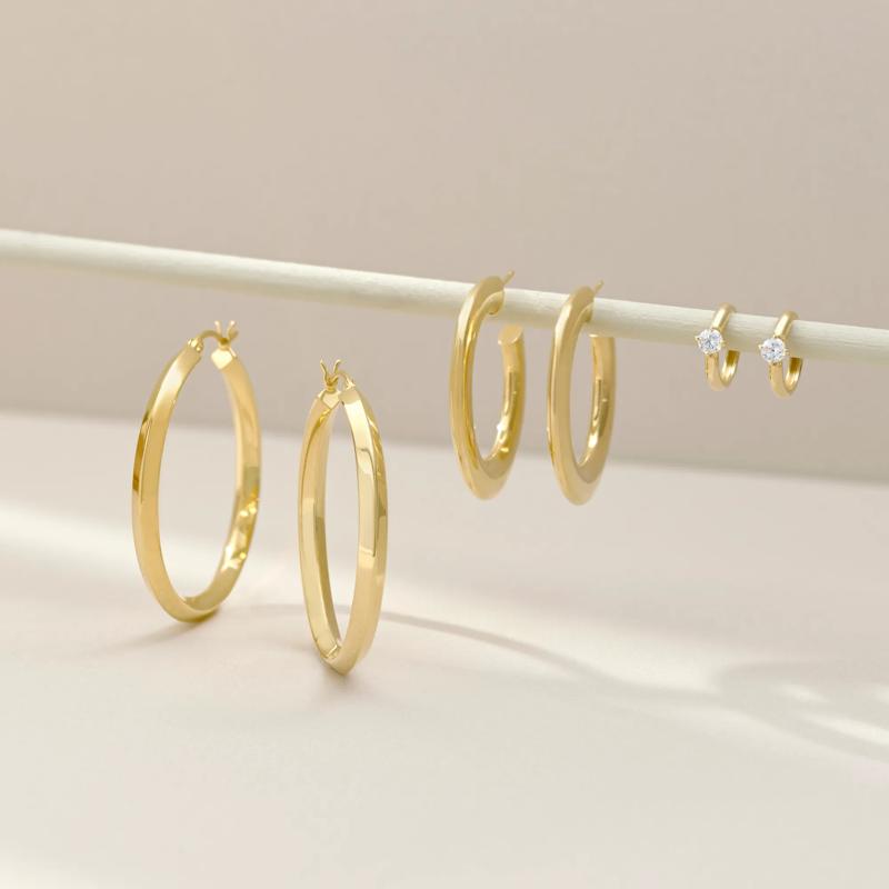 Lab Grown Diamond Huggie Hoop Earrings in 10K Yellow Gold &#40;1/3 ct. tw.&#41; – Image 4 of 5