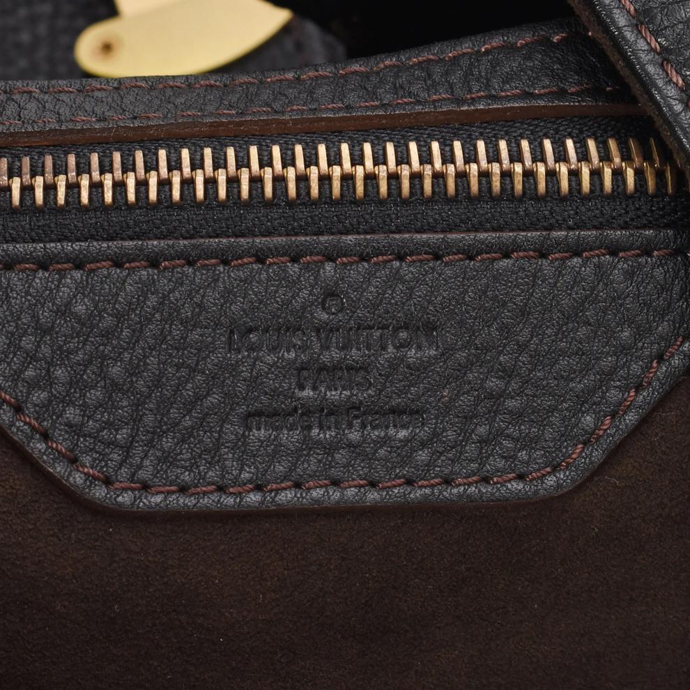 Pre-Owned Louis Vuitton Mahina XL Medium Shoulder Bag – Image 5 of 7