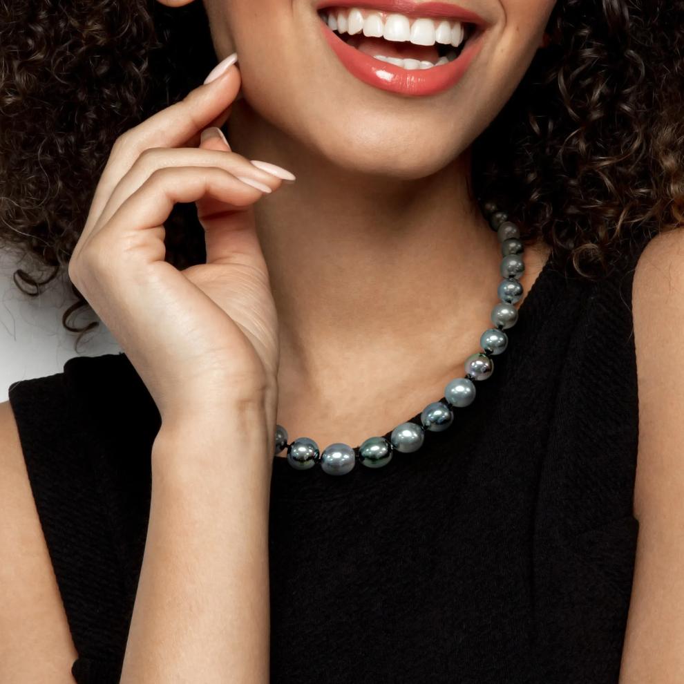 Black Tahitian Pearl Necklace in 14K White Gold – Image 3 of 5