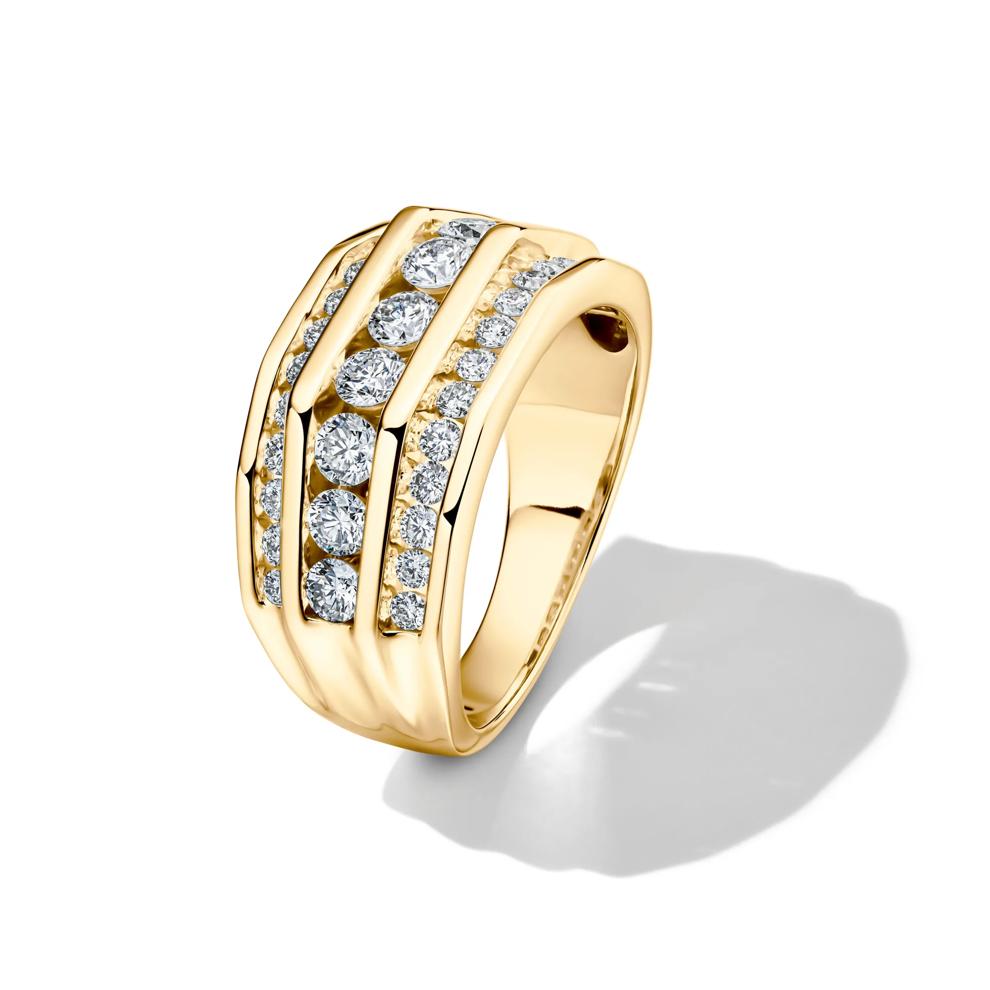 Men&rsquo;s Lab Grown Diamond Wedding Band with Three-Row Setting in 10K Yellow Gold (2 ct. tw.)  – Image 4 of 4