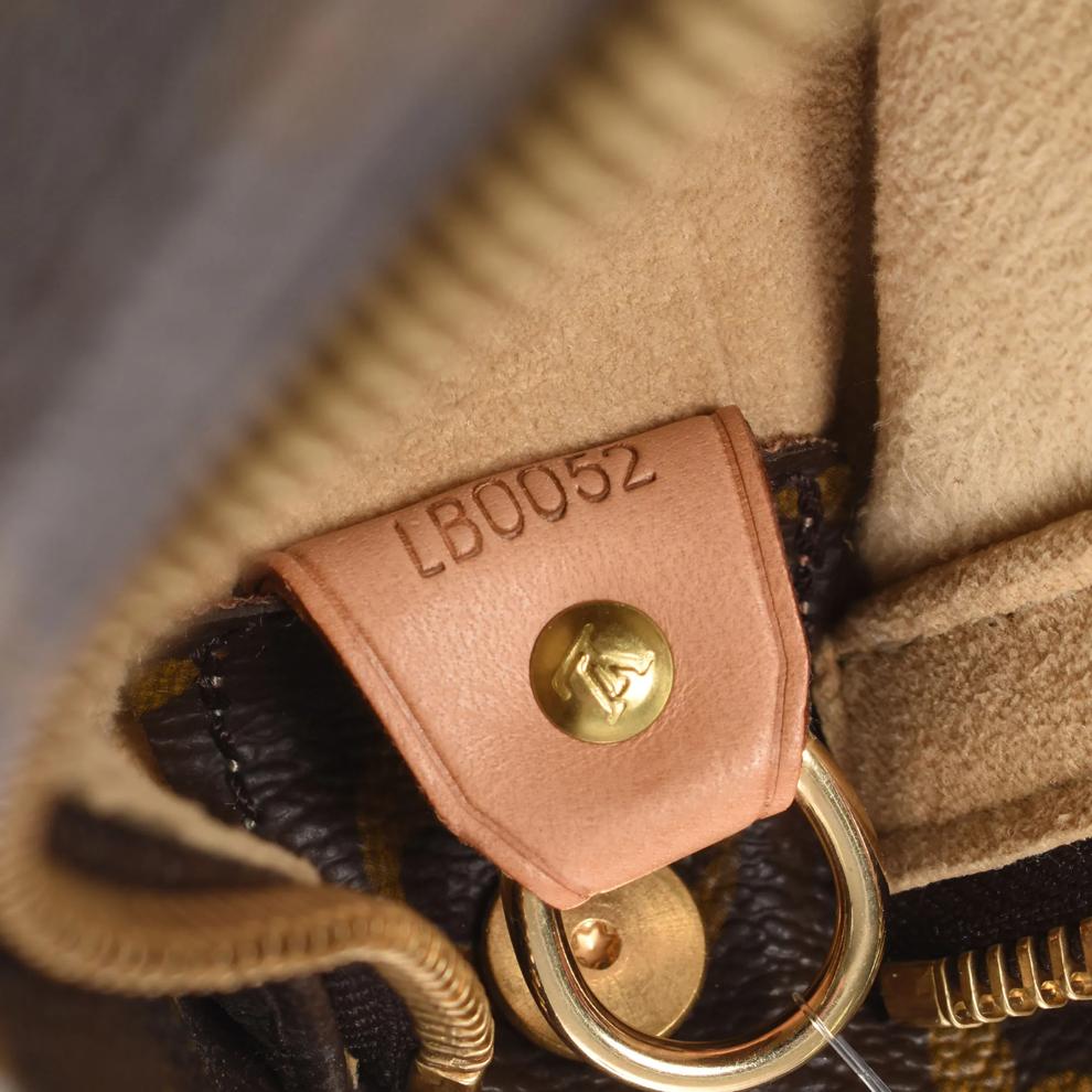 Pre-Owned Louis Vuitton Looping Small  Shoulder – Image 6 of 8