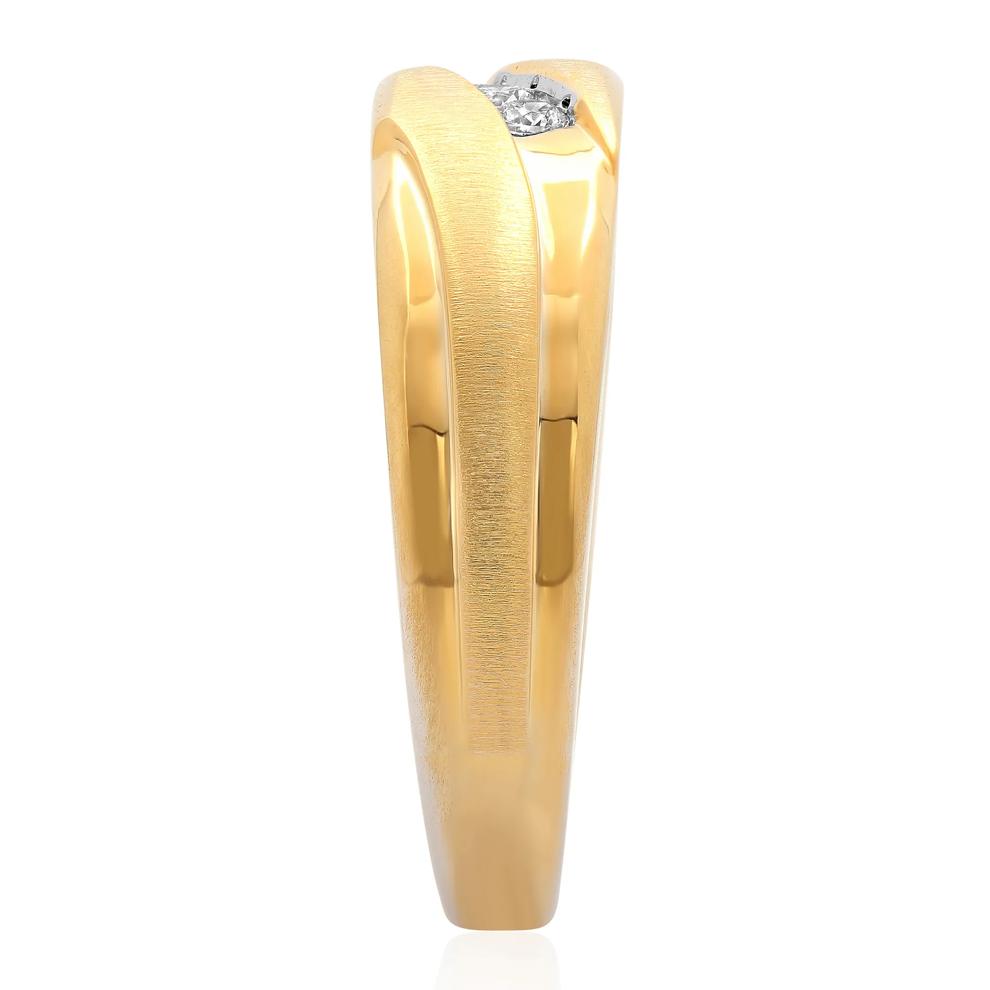 Men's 1/10 ct. tw. Diamond Band in 10K Yellow Gold – Image 3 of 3
